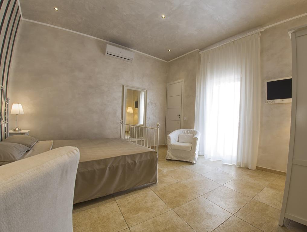 לינה וארוחת בוקר ויאסטה Relais La Pretura מראה חיצוני תמונה