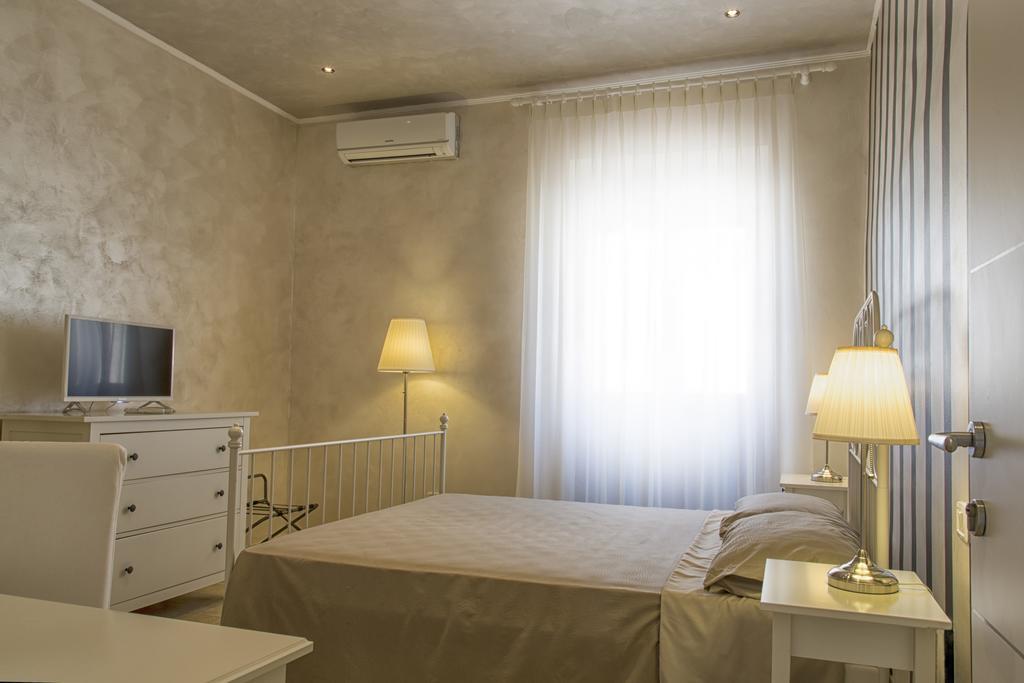 לינה וארוחת בוקר ויאסטה Relais La Pretura מראה חיצוני תמונה